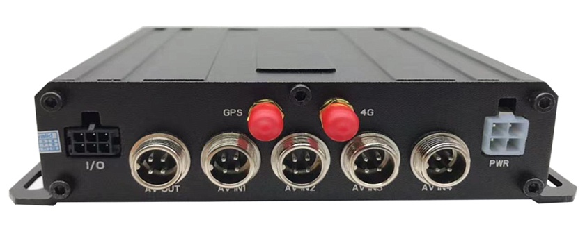 4-х канальный автомобильный AHD видеорегистратор CVMR-B2104S-G4G